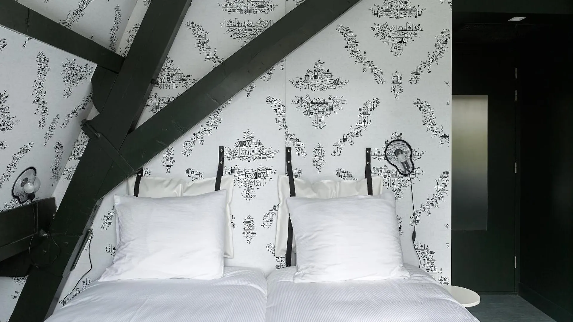 ***  Kaboom Hotel Maastricht Nederland